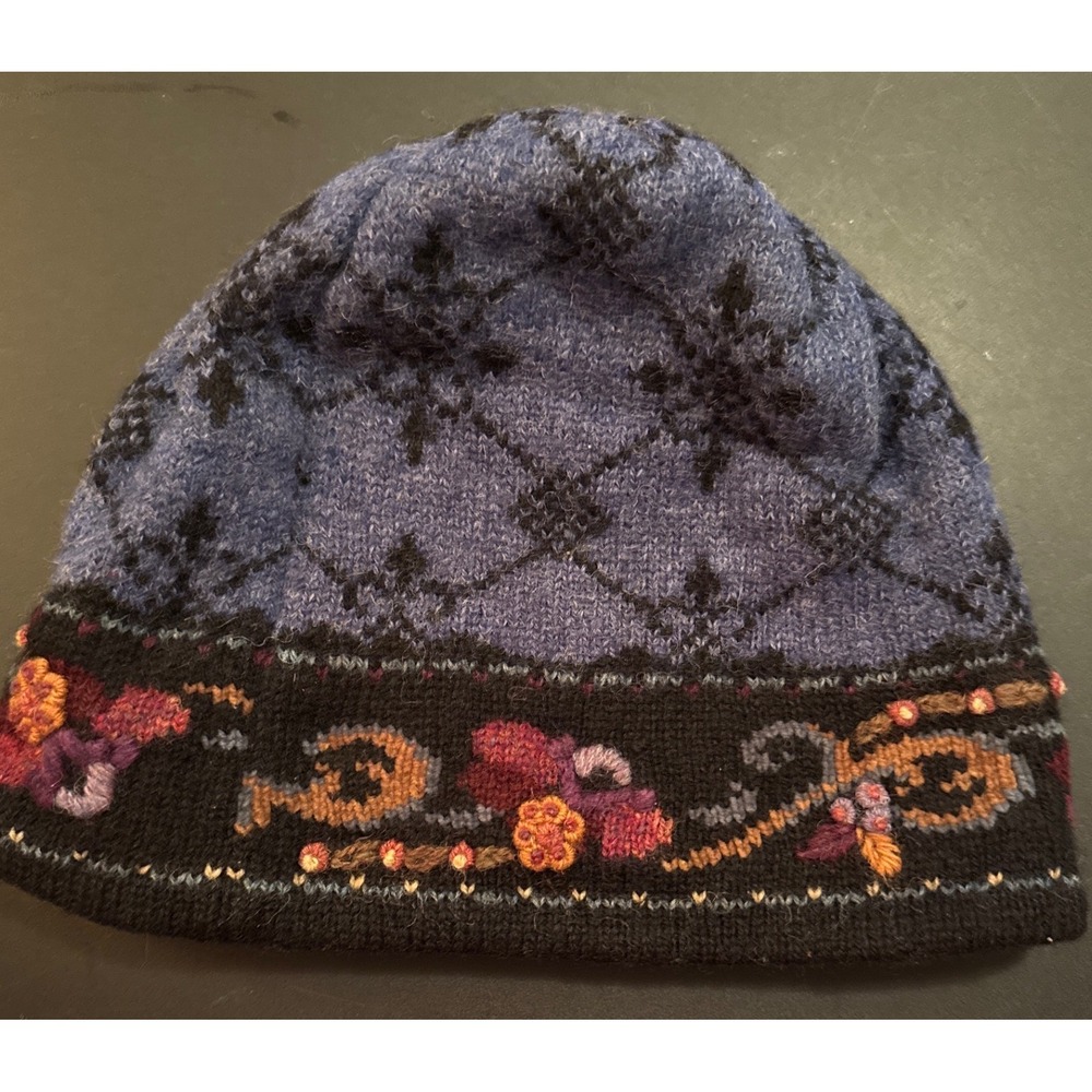 Vtg Icelandic Design Knit Winter Hat 100% Wool Embroidered Flowers Women's OS